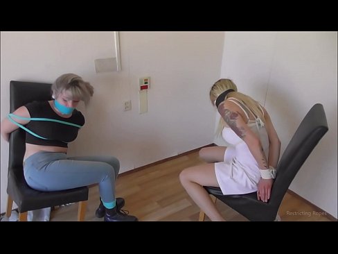 ❤️ Beroende / bunden och munkavle / jungfru i nöd ️❌ Pornvideo at us ﹏